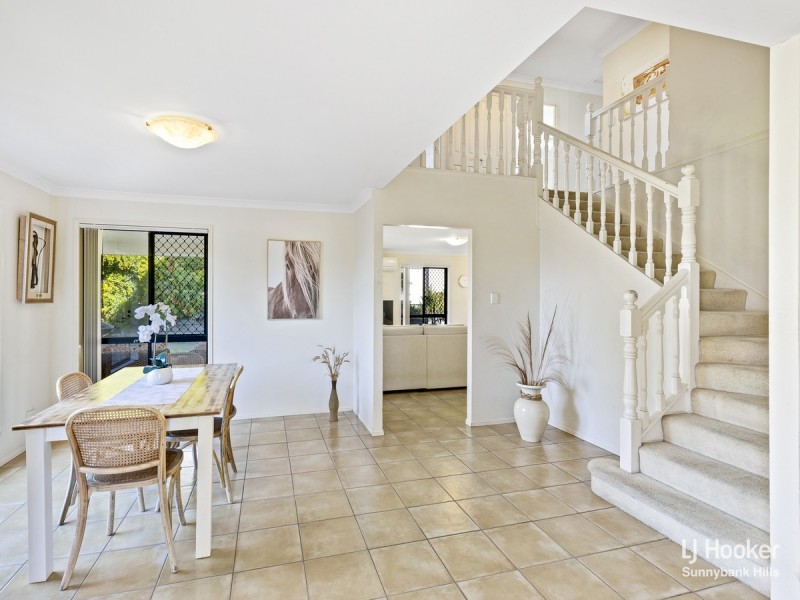 18 Lake Eyre Crescent, Parkinson QLD 4115