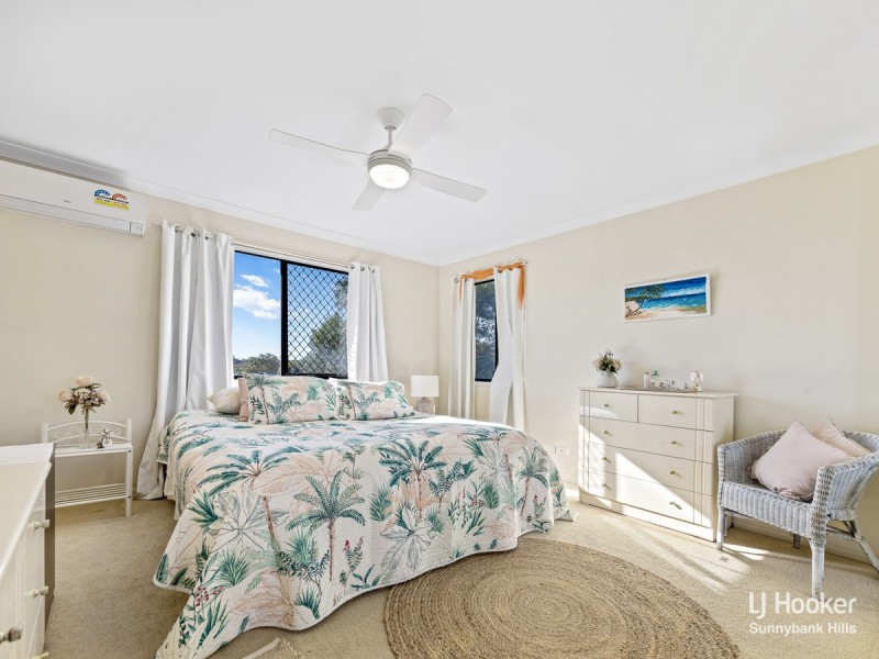 18 Lake Eyre Crescent, Parkinson QLD 4115