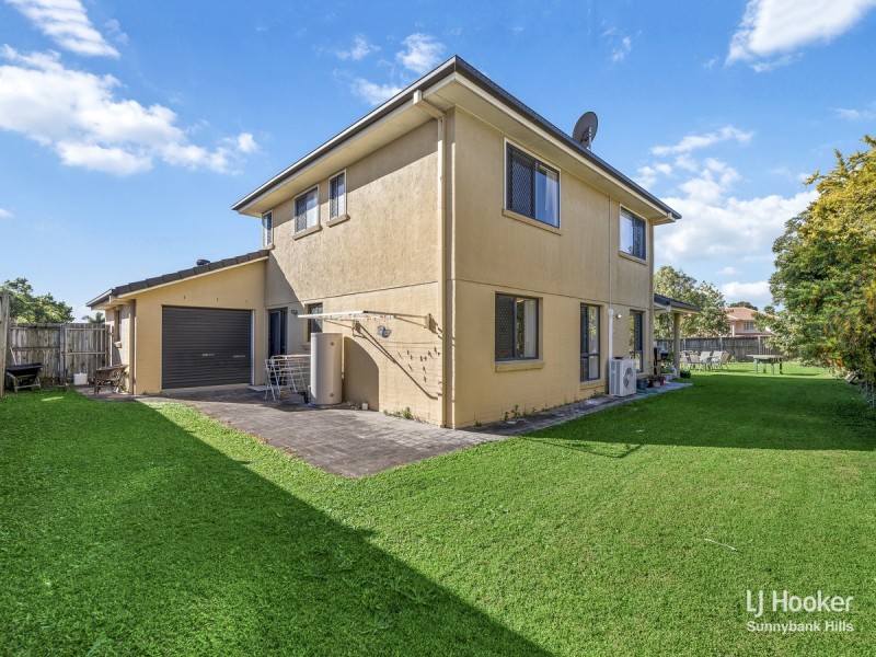 18 Lake Eyre Crescent, Parkinson QLD 4115