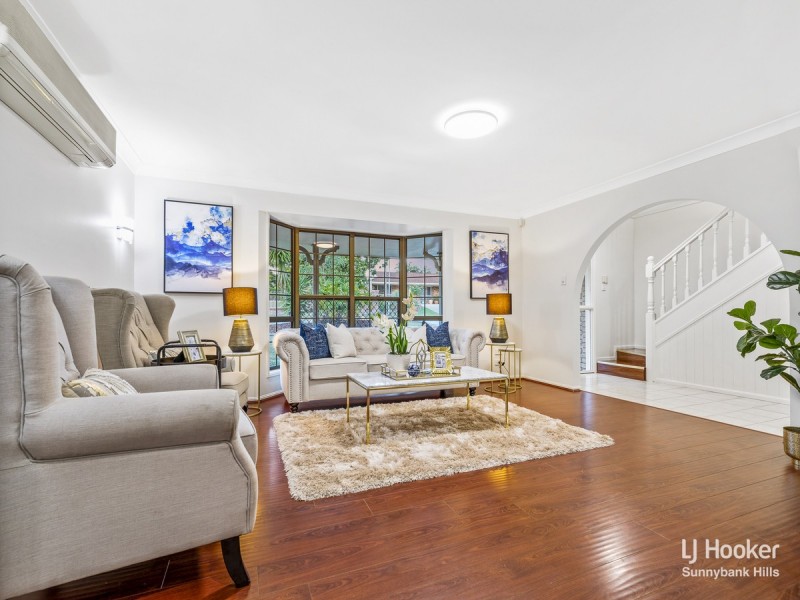 13 Casuarina Crescent, Calamvale QLD 4116