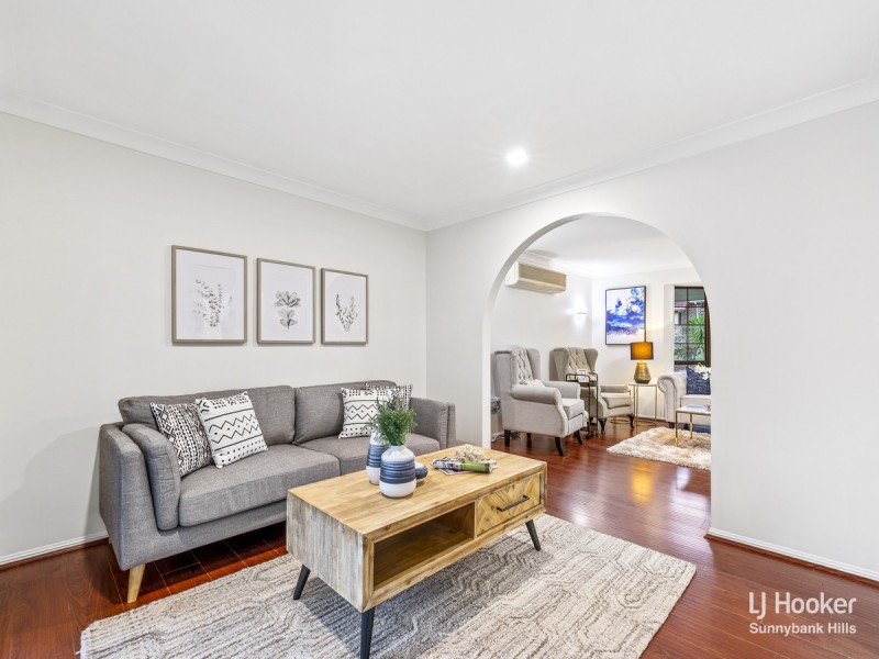 13 Casuarina Crescent, Calamvale QLD 4116