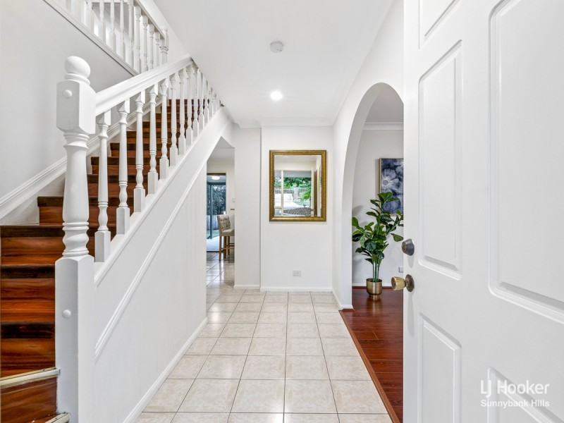 13 Casuarina Crescent, Calamvale QLD 4116