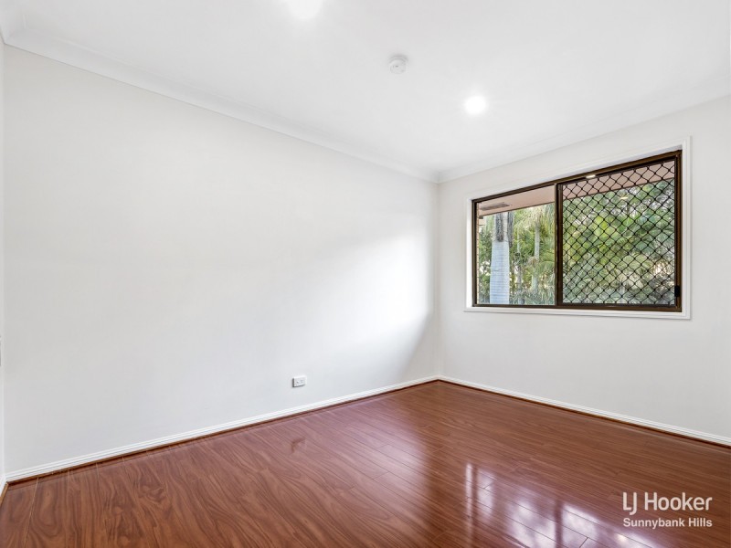 13 Casuarina Crescent, Calamvale QLD 4116