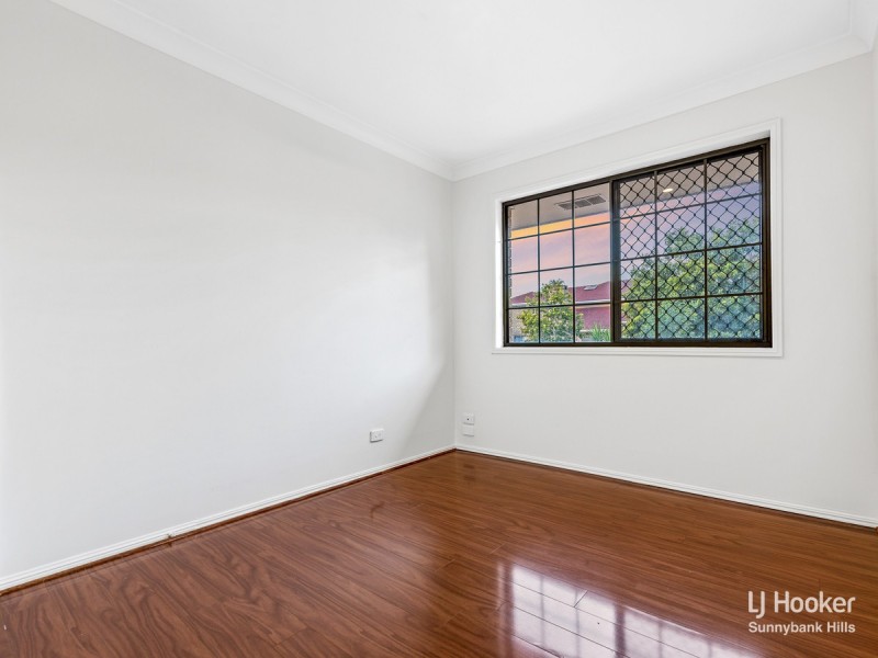 13 Casuarina Crescent, Calamvale QLD 4116