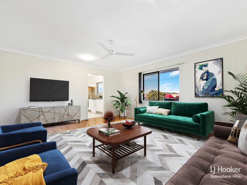 40 Amoria Street, Mansfield QLD 4122