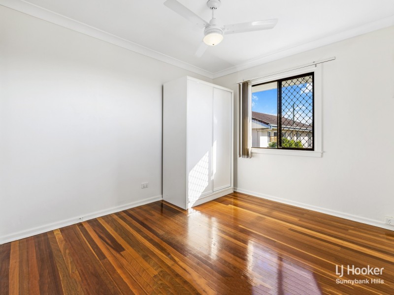 40 Amoria Street, Mansfield QLD 4122