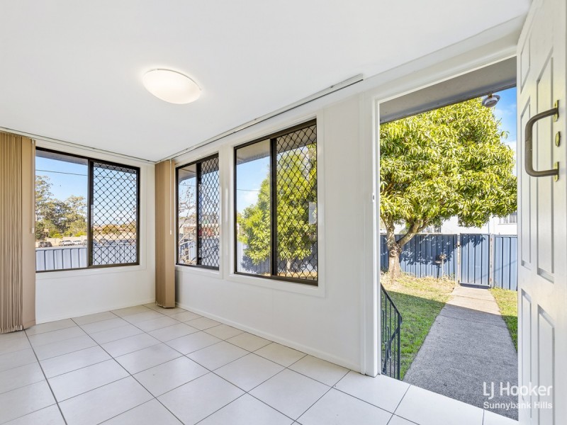 40 Amoria Street, Mansfield QLD 4122