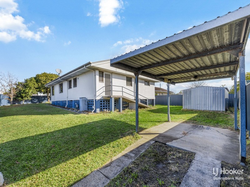 40 Amoria Street, Mansfield QLD 4122