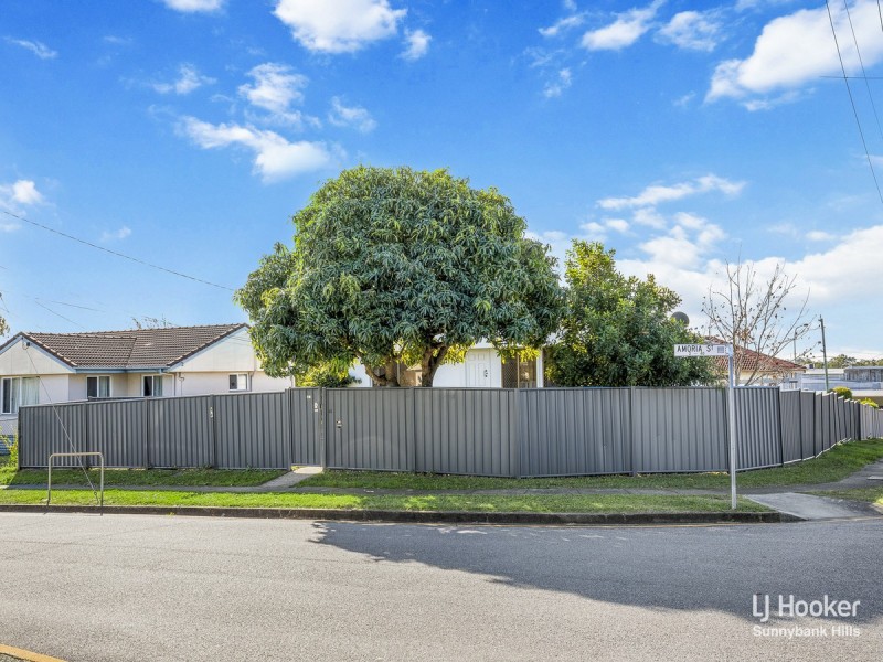 40 Amoria Street, Mansfield QLD 4122