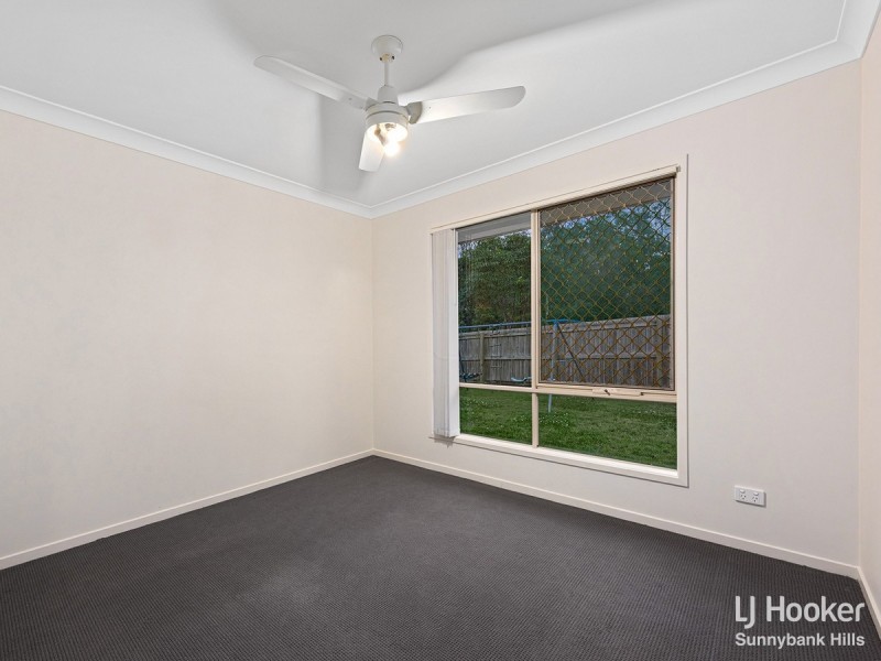 17 Linfield Street, Hillcrest QLD 4118