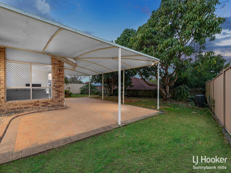 23 Hurlstone Street, Wishart QLD 4122