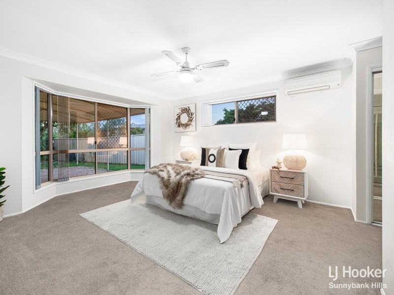 23 Hurlstone Street, Wishart QLD 4122