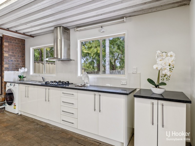 15 Silkyoak Street, Runcorn QLD 4113