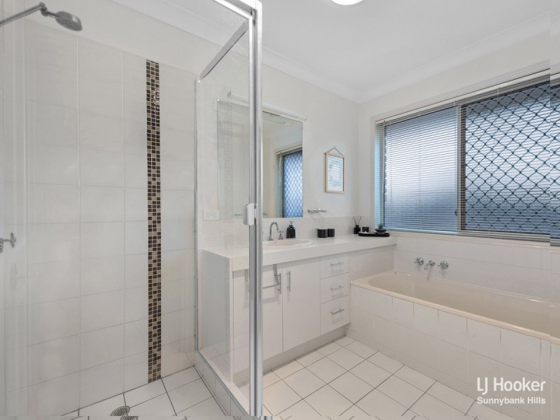 9 Gilgo Street, Wishart QLD 4122