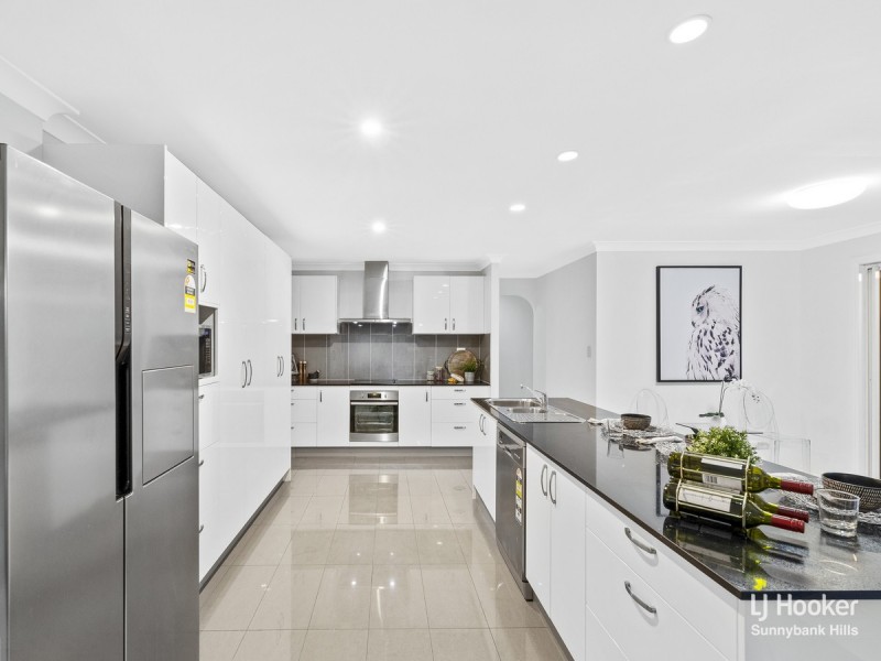 9 Casuarina Crescent, Calamvale QLD 4116