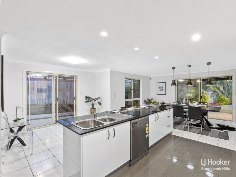 9 Casuarina Crescent, Calamvale QLD 4116