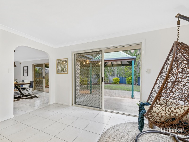 9 Casuarina Crescent, Calamvale QLD 4116