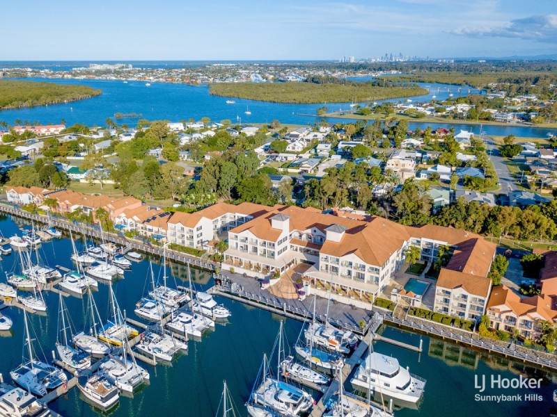 11 John Lund Drive, Hope Island QLD 4212