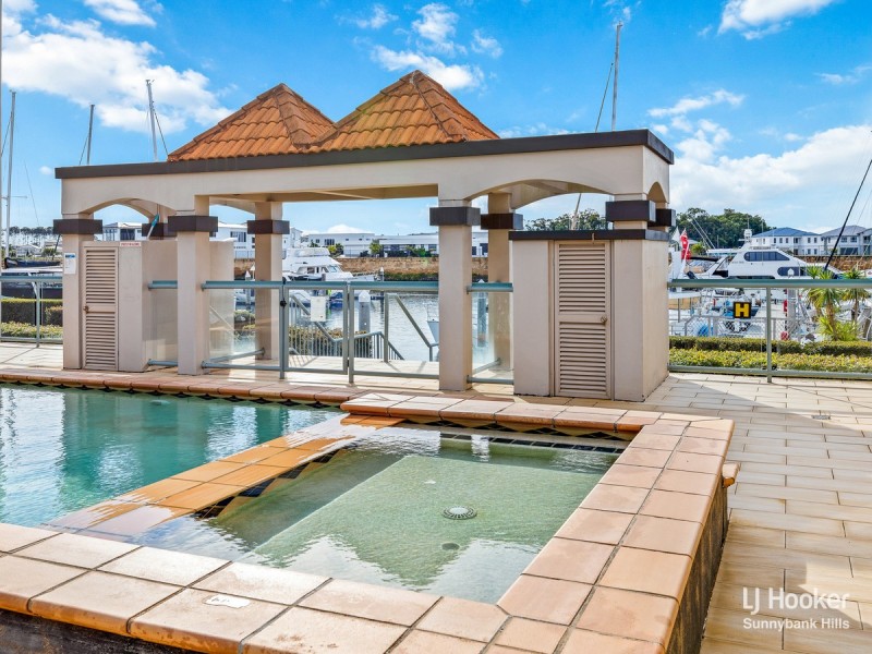11 John Lund Drive, Hope Island QLD 4212