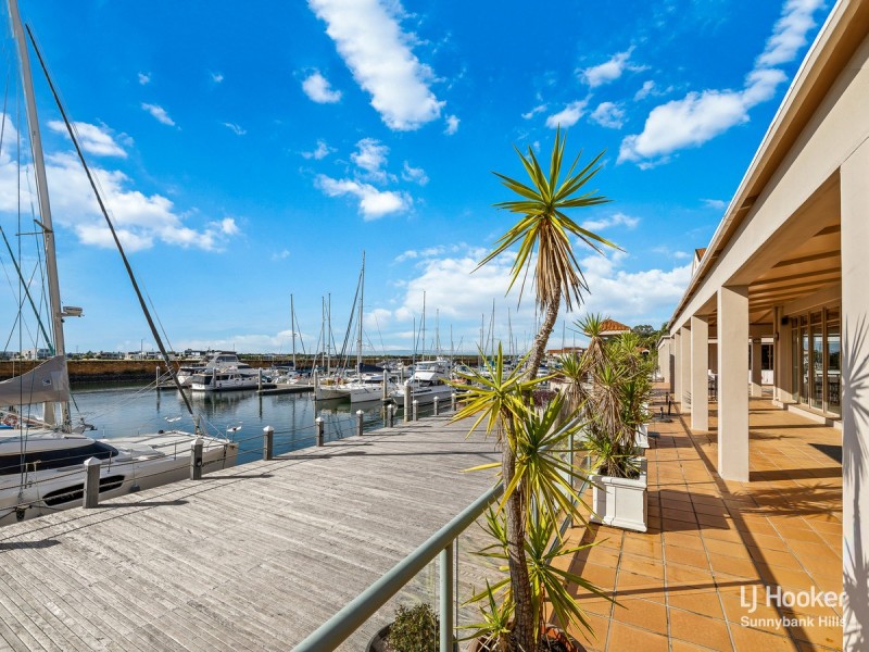11 John Lund Drive, Hope Island QLD 4212