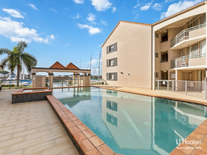 11 John Lund Drive, Hope Island QLD 4212