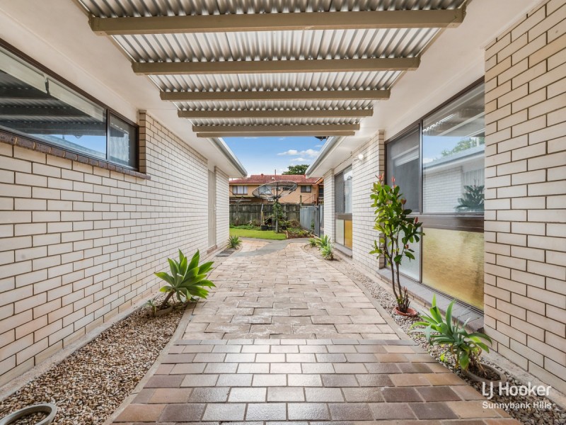 15 Nodosa Street, Robertson QLD 4109