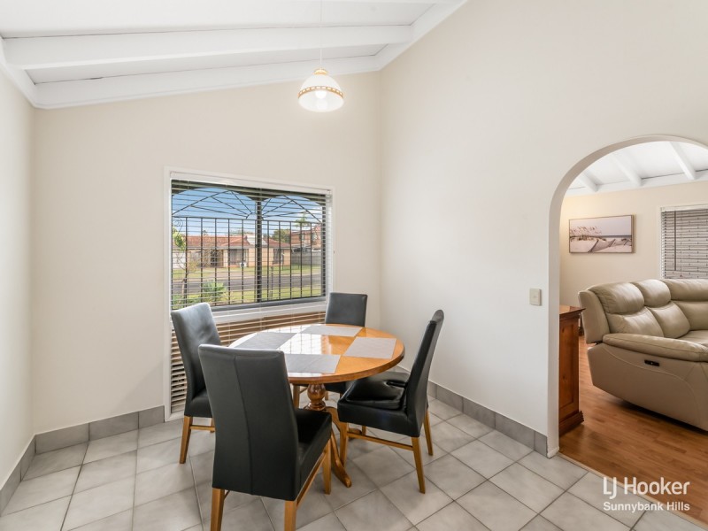 15 Nodosa Street, Robertson QLD 4109