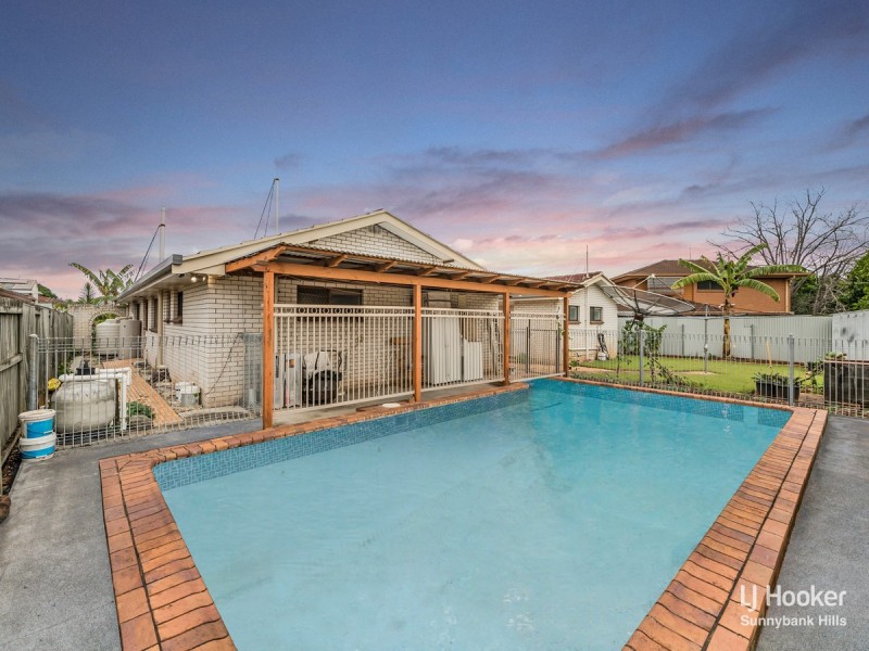 15 Nodosa Street, Robertson QLD 4109