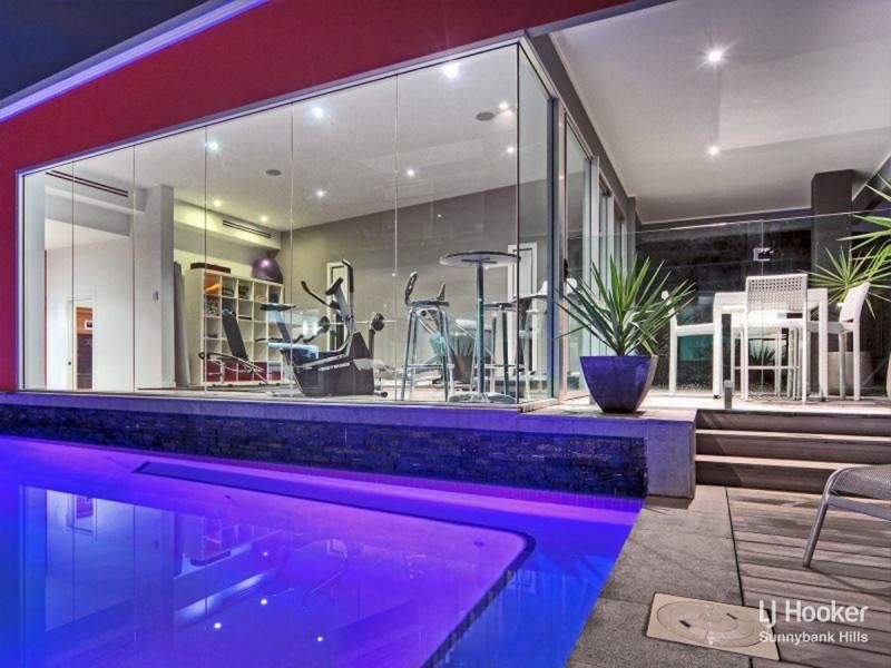 16 Snowbell Close, Stretton QLD 4116