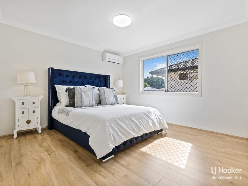 11 Cavallaro Street, Robertson QLD 4109