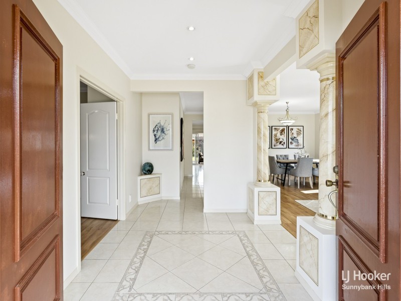 11 Cavallaro Street, Robertson QLD 4109