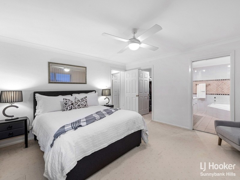 21 Bluebell Place, Calamvale QLD 4116