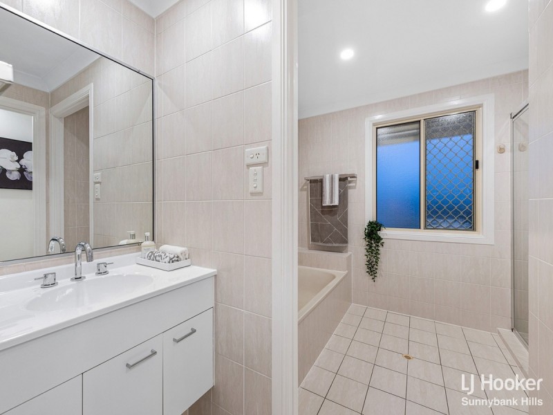 21 Bluebell Place, Calamvale QLD 4116