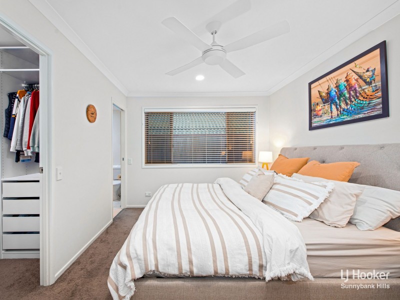 14 Fraser Place, Forest Lake QLD 4078