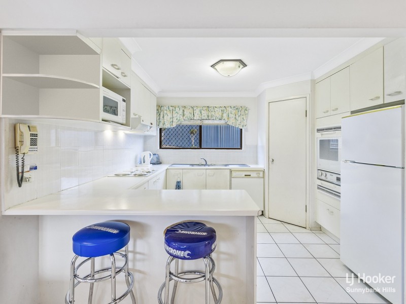 8 Dane Court, Eight Mile Plains QLD 4113