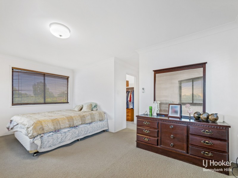 8 Dane Court, Eight Mile Plains QLD 4113