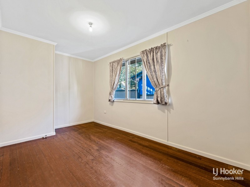 1 Flynn Street, Holland Park West QLD 4121