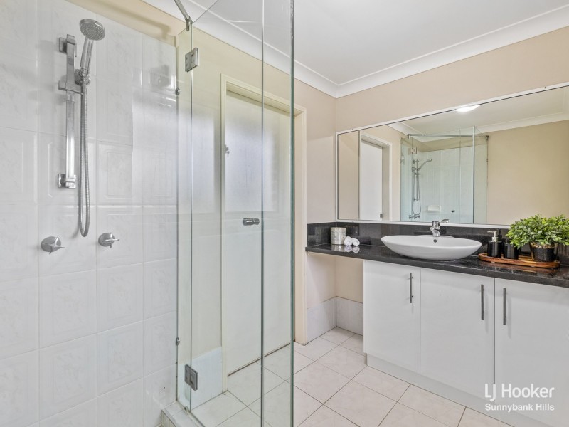 2 Alpinia Place, Calamvale QLD 4116
