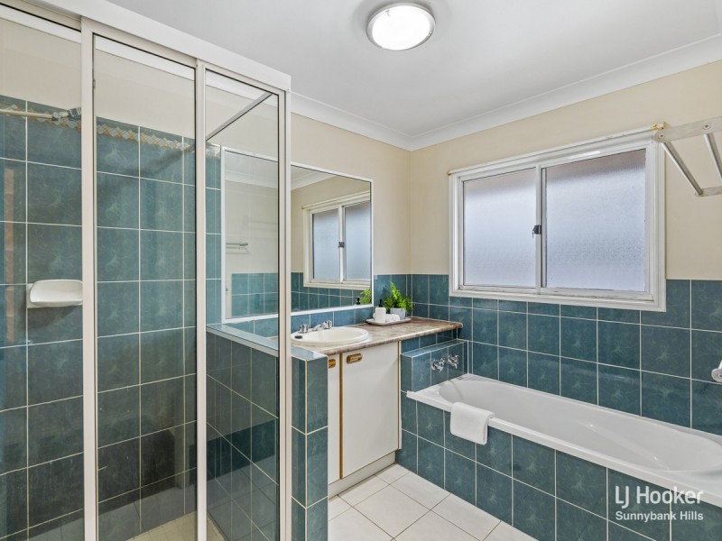 2 Alpinia Place, Calamvale QLD 4116