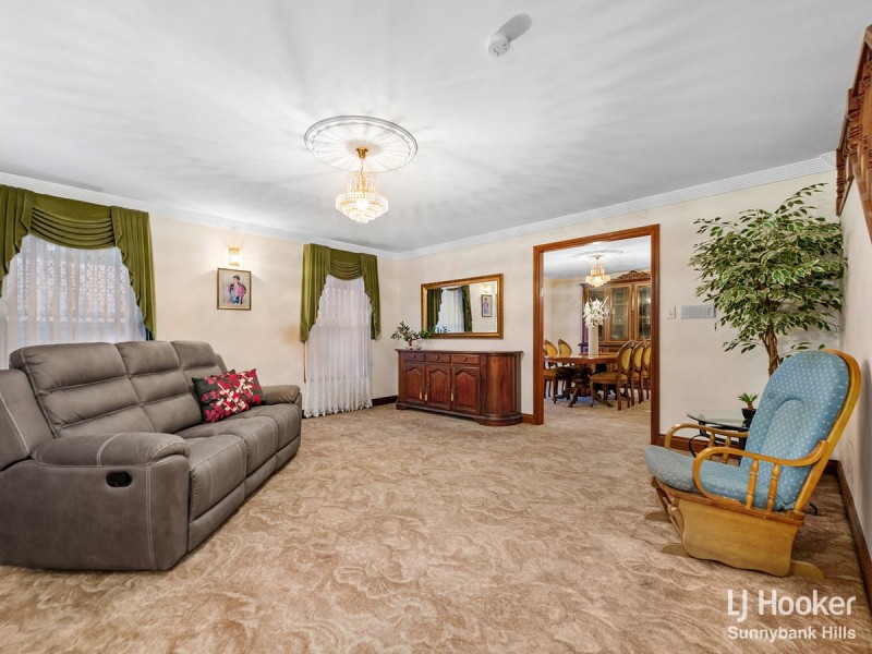 83 Delavan Street, Wishart QLD 4122