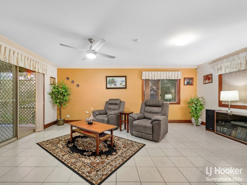 83 Delavan Street, Wishart QLD 4122