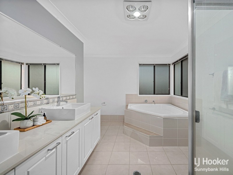 26 Rolfe Circuit, Underwood QLD 4119