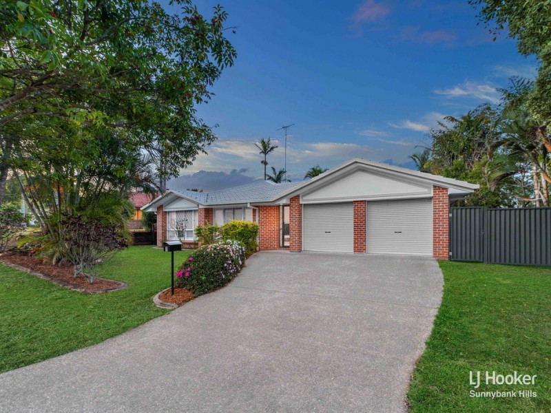 7 St Clair Crescent, Wishart QLD 4122