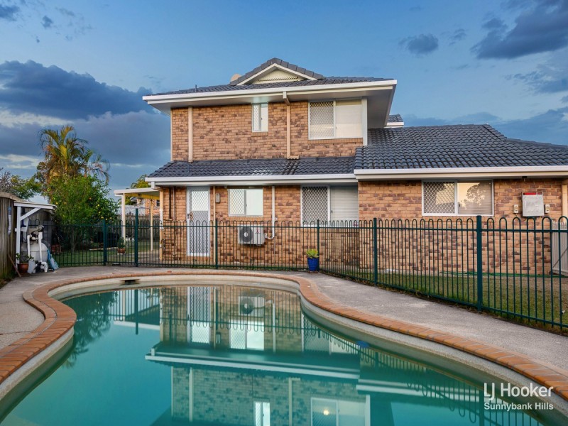 58 St Clair Crescent, Wishart QLD 4122