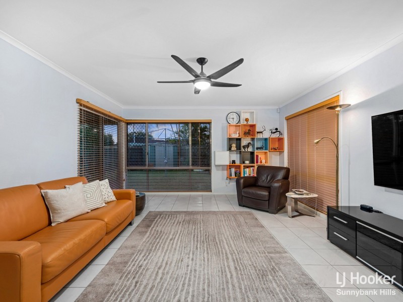 58 St Clair Crescent, Wishart QLD 4122