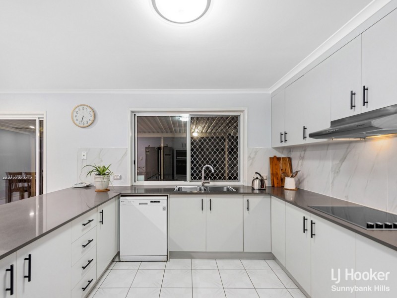 58 St Clair Crescent, Wishart QLD 4122