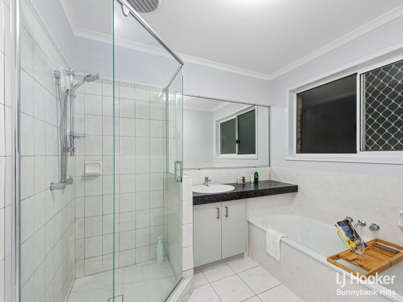 58 St Clair Crescent, Wishart QLD 4122