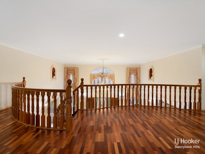 8 Chalmers Place, Sunnybank QLD 4109