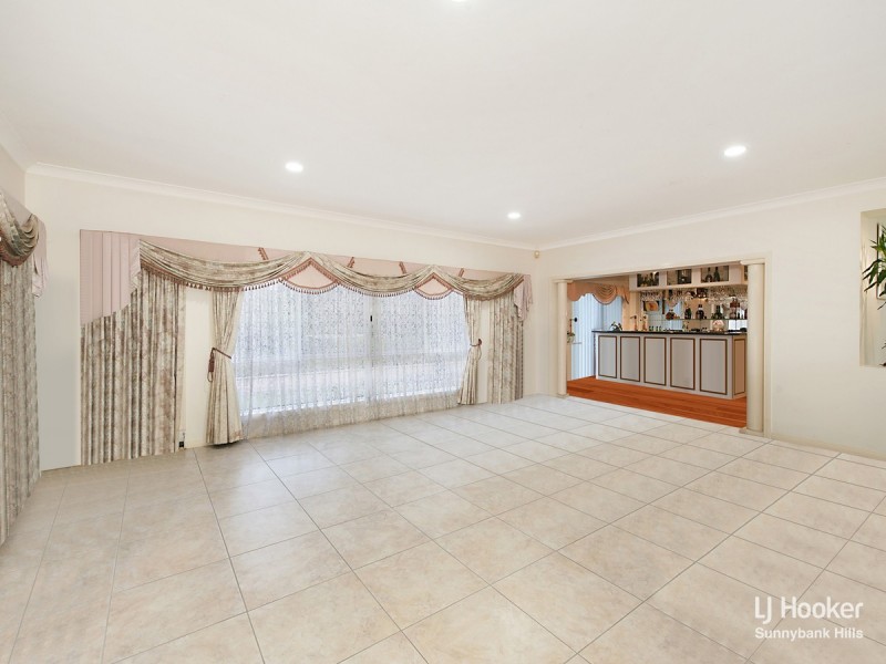 8 Chalmers Place, Sunnybank QLD 4109