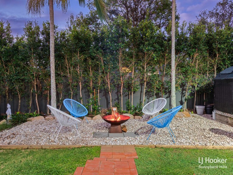 54 Bernecker Street, Carina QLD 4152